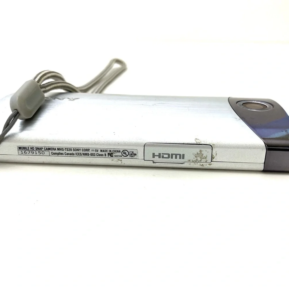 Sony Bloggie Mobile 8GB HD Snap1080p HD Handheld Camera/Camcorder MHS-TS20